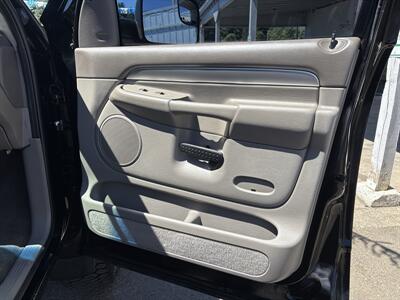 2004 Dodge Ram 1500 Laramie   - Photo 18 - Portland, OR 97267