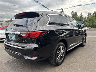 2016 INFINITI QX60 - Photo 7 - Portland, OR 97267
