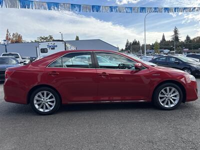 2014 Toyota Camry Hybrid XLE - Photo 8 - Portland, OR 97267