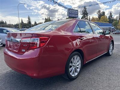 2014 Toyota Camry Hybrid XLE - Photo 7 - Portland, OR 97267