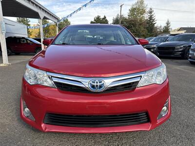2014 Toyota Camry Hybrid XLE - Photo 2 - Portland, OR 97267