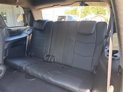 2015 Cadillac Escalade Platinum - Photo 13 - Portland, OR 97267