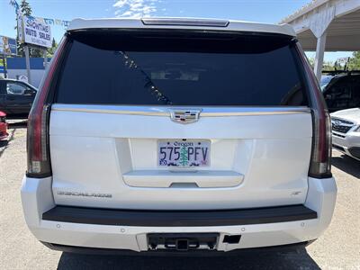 2015 Cadillac Escalade Platinum - Photo 6 - Portland, OR 97267