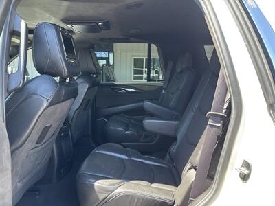 2015 Cadillac Escalade Platinum - Photo 12 - Portland, OR 97267
