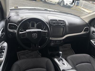 2018 Dodge Journey SXT   - Photo 13 - Portland, OR 97267