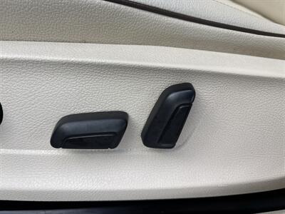 2017 Volkswagen Passat 1.8T SE - Photo 11 - Portland, OR 97267