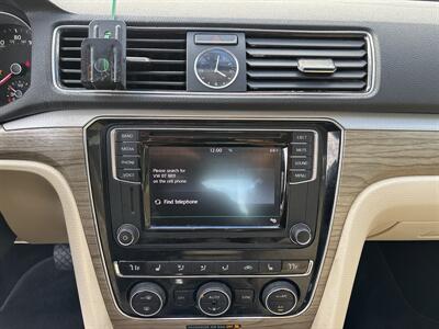 2017 Volkswagen Passat 1.8T SE - Photo 19 - Portland, OR 97267