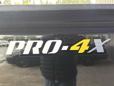 2015 Nissan Titan SV - Photo 11 - Portland, OR 97267