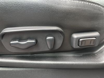 2015 Nissan Titan SV - Photo 14 - Portland, OR 97267