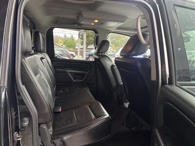 2015 Nissan Titan SV - Photo 18 - Portland, OR 97267