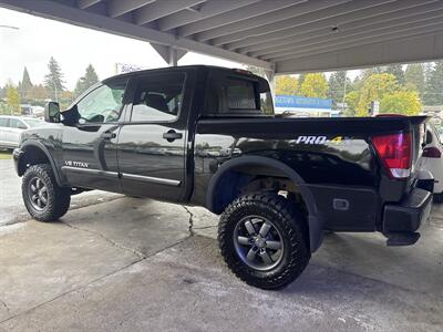 2015 Nissan Titan SV - Photo 5 - Portland, OR 97267