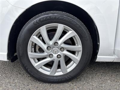 2012 Mazda Mazda5 Sport   - Photo 22 - Portland, OR 97267