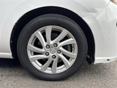 2012 Mazda Mazda5 Sport   - Photo 25 - Portland, OR 97267