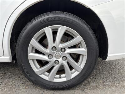 2012 Mazda Mazda5 Sport   - Photo 23 - Portland, OR 97267