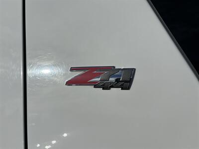 2011 Chevrolet Suburban LT   - Photo 9 - Portland, OR 97267