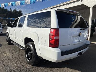 2011 Chevrolet Suburban LT   - Photo 5 - Portland, OR 97267