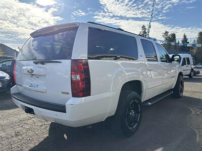 2011 Chevrolet Suburban LT   - Photo 7 - Portland, OR 97267