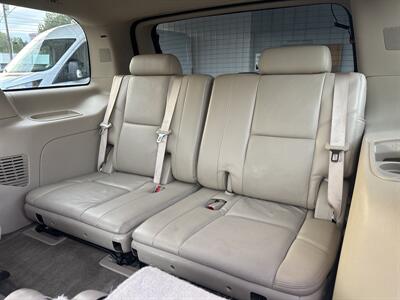 2009 Cadillac Escalade   - Photo 16 - Portland, OR 97267