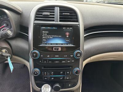 2015 Chevrolet Malibu LT - Photo 19 - Portland, OR 97267