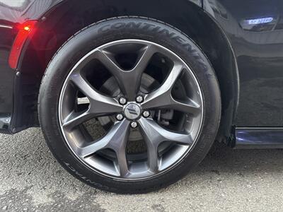 2019 Dodge Charger GT   - Photo 26 - Portland, OR 97267