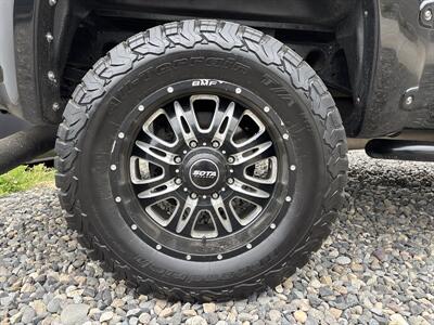 2013 GMC Sierra 2500HD Denali - Photo 28 - Portland, OR 97267
