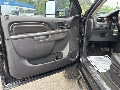 2013 GMC Sierra 2500HD Denali - Photo 9 - Portland, OR 97267