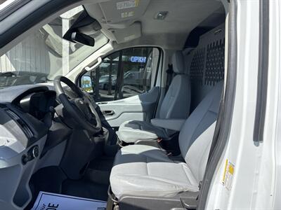 2017 Ford Transit 150   - Photo 10 - Portland, OR 97267