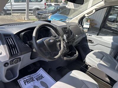 2017 Ford Transit 150   - Photo 11 - Portland, OR 97267