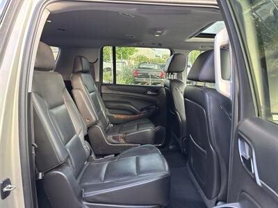 2015 Chevrolet Suburban LTZ   - Photo 15 - Portland, OR 97267
