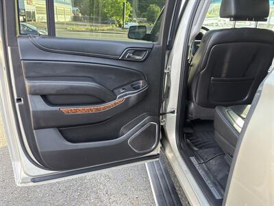 2015 Chevrolet Suburban LTZ   - Photo 26 - Portland, OR 97267