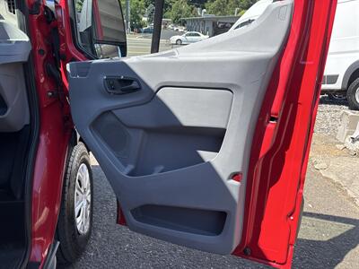 2015 Ford Transit 250 - Photo 22 - Portland, OR 97267