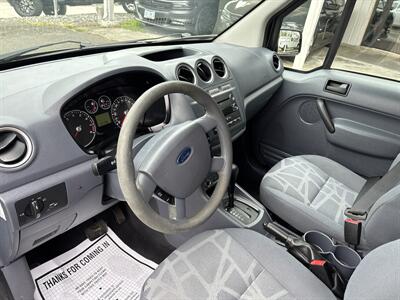 2013 Ford Transit Connect XLT - Photo 11 - Portland, OR 97267