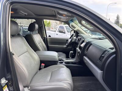 2008 Toyota Sequoia Limited   - Photo 16 - Portland, OR 97267