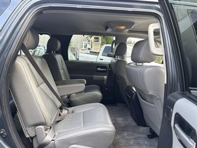 2008 Toyota Sequoia Limited   - Photo 15 - Portland, OR 97267