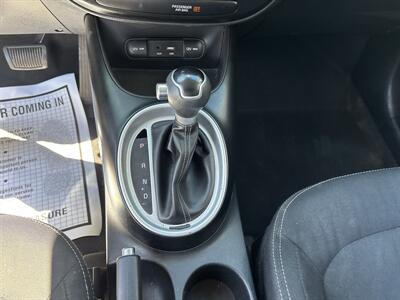 2018 Kia Soul +   - Photo 22 - Portland, OR 97267