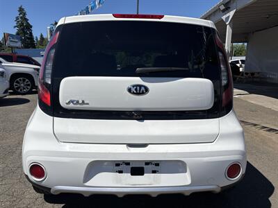 2018 Kia Soul +   - Photo 6 - Portland, OR 97267