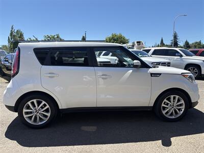 2018 Kia Soul +   - Photo 8 - Portland, OR 97267