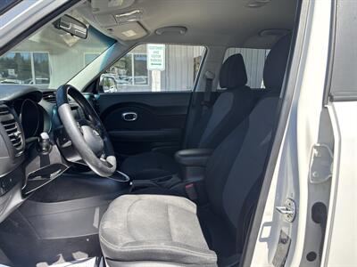 2018 Kia Soul +   - Photo 10 - Portland, OR 97267