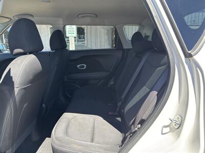 2018 Kia Soul +   - Photo 13 - Portland, OR 97267