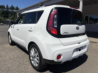 2018 Kia Soul +   - Photo 5 - Portland, OR 97267