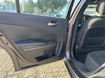2014 Dodge Charger SXT   - Photo 13 - Portland, OR 97267