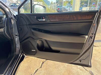 2015 Subaru Outback 3.6R Limited - Photo 25 - Portland, OR 97267