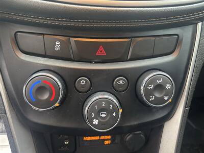 2019 Chevrolet Trax LT - Photo 20 - Portland, OR 97267