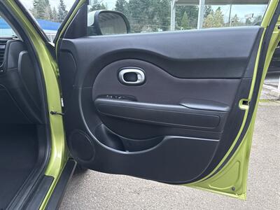 2018 Kia Soul LX   - Photo 16 - Portland, OR 97267