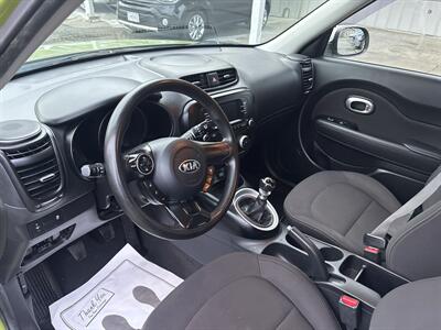 2018 Kia Soul LX   - Photo 9 - Portland, OR 97267