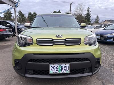 2018 Kia Soul LX   - Photo 2 - Portland, OR 97267