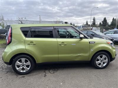 2018 Kia Soul LX   - Photo 5 - Portland, OR 97267