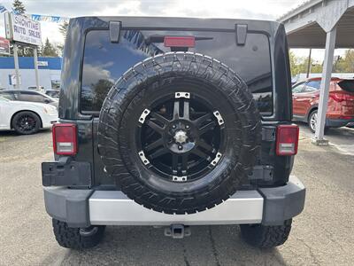 2012 Jeep Wrangler Unlimited Sahara   - Photo 6 - Portland, OR 97267