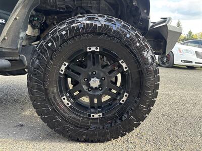 2012 Jeep Wrangler Unlimited Sahara   - Photo 28 - Portland, OR 97267