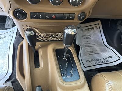 2012 Jeep Wrangler Unlimited Sahara   - Photo 22 - Portland, OR 97267